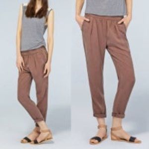 Aritzia Wilfred Casbah Lyocell Paper Bag Trouser Pants Army Green